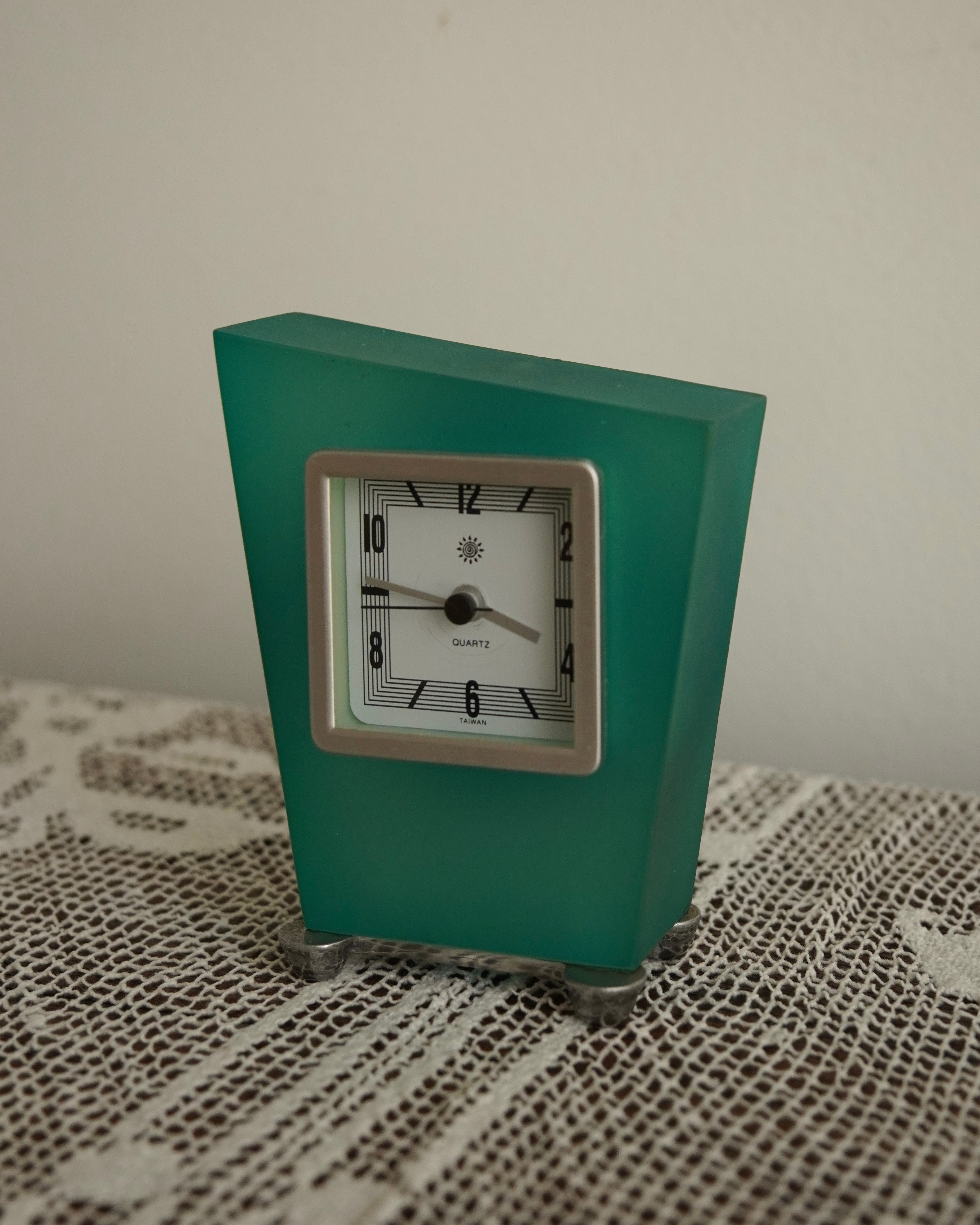 Blue/Green clock memphis style clock