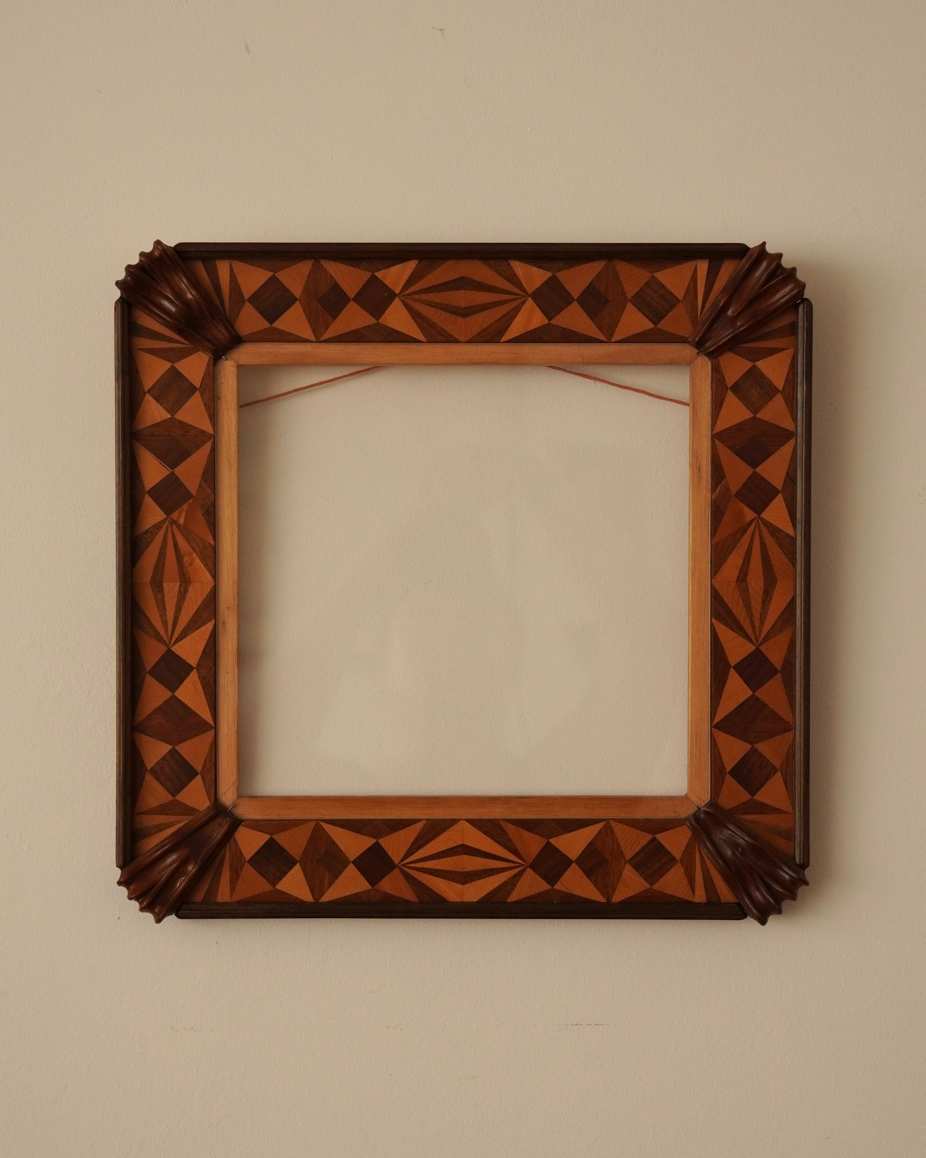 Wood inlay square frame