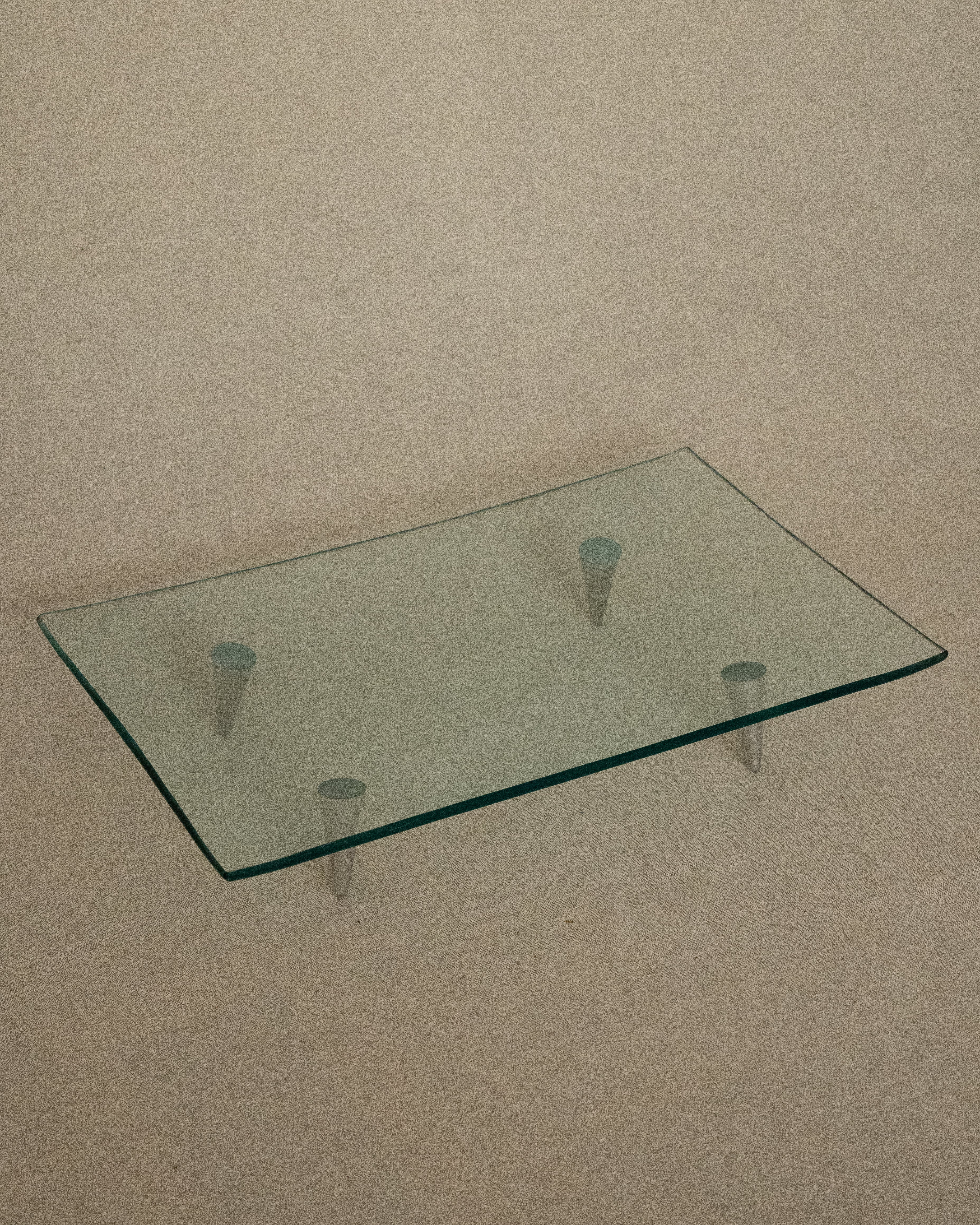 Rectangle atomic feet glass dish