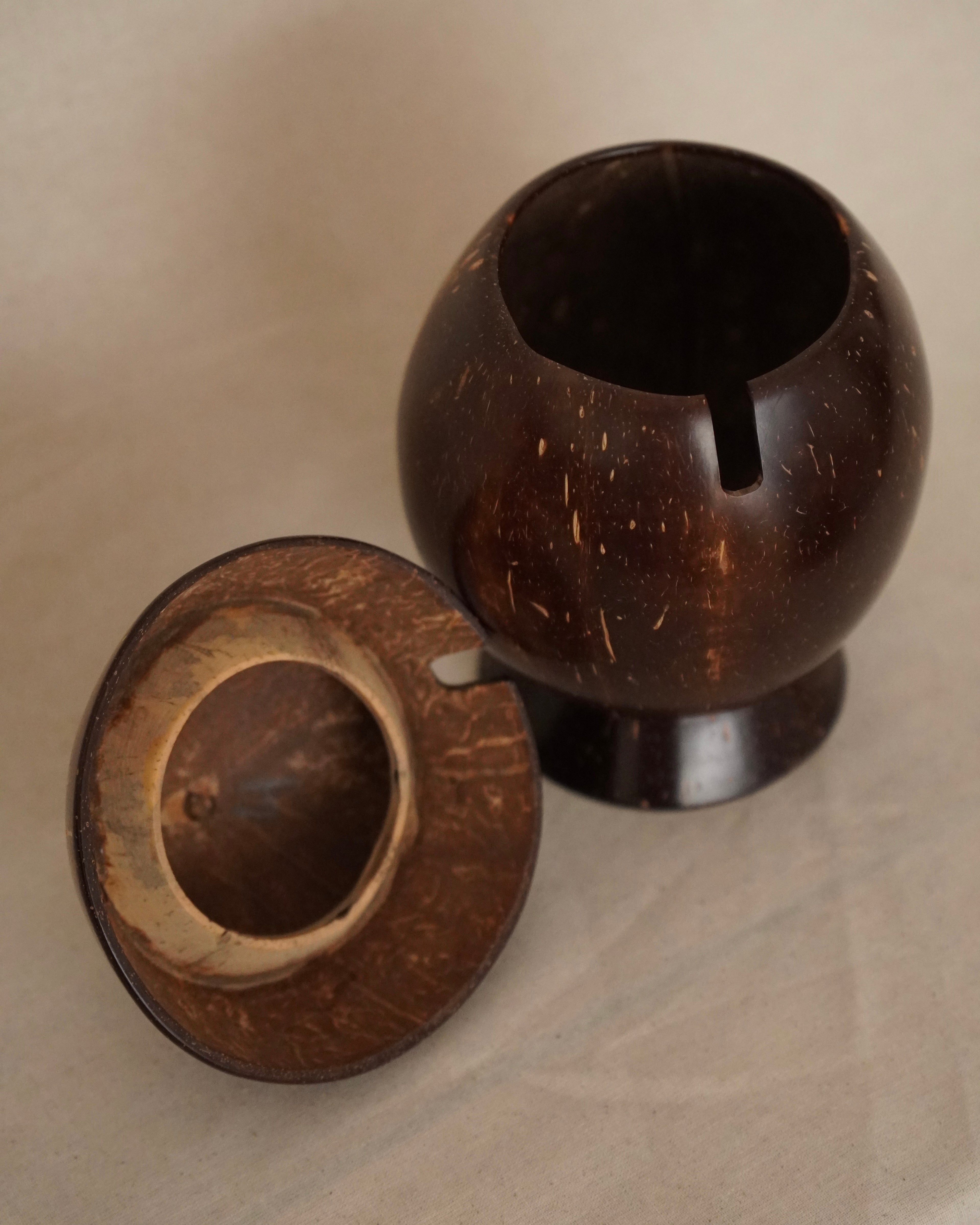 Coconut husk trinket box