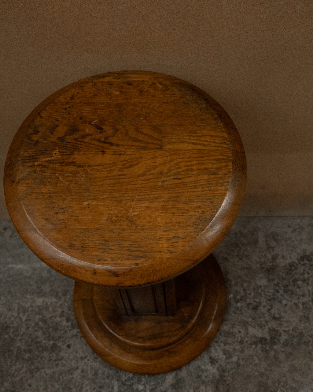 Japanese wooden pedestal plinth stand by "Maruni" with beautiful interlocking wooden joints