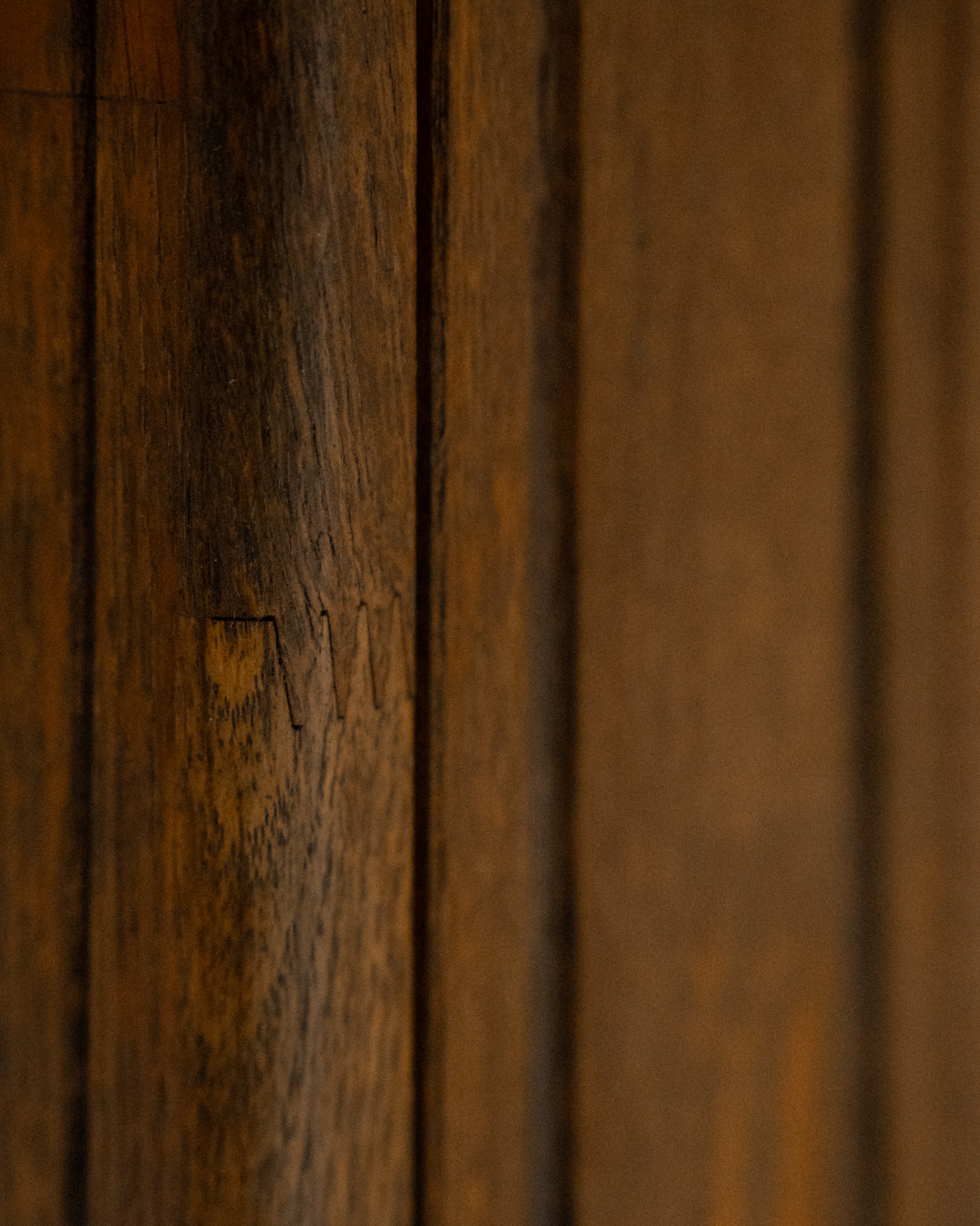 Japanese wooden pedestal plinth stand by "Maruni" with beautiful interlocking wooden joints