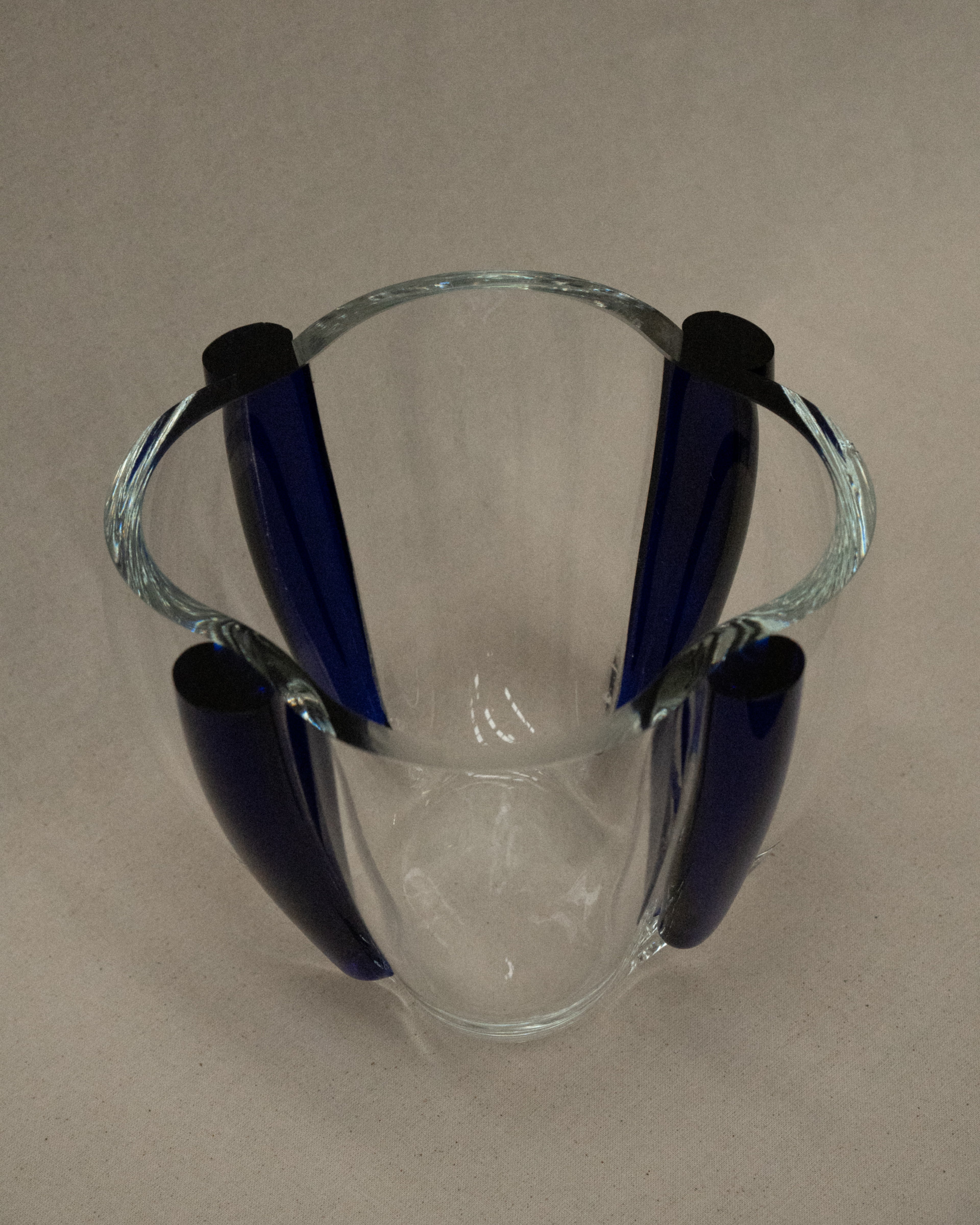 Sasaki art glass bowl vase with cobalt edges