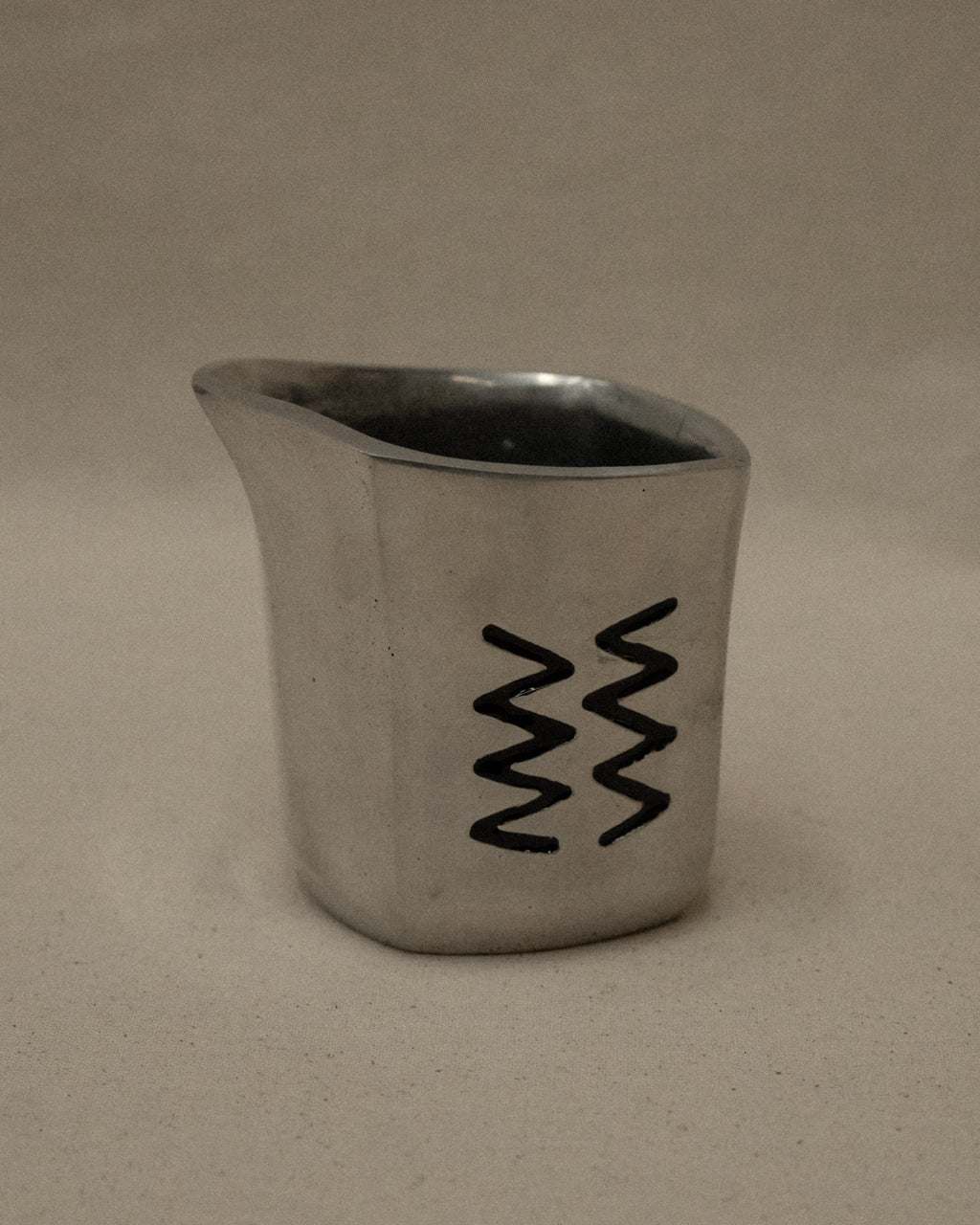 Wilton Armetale pewter milk jug