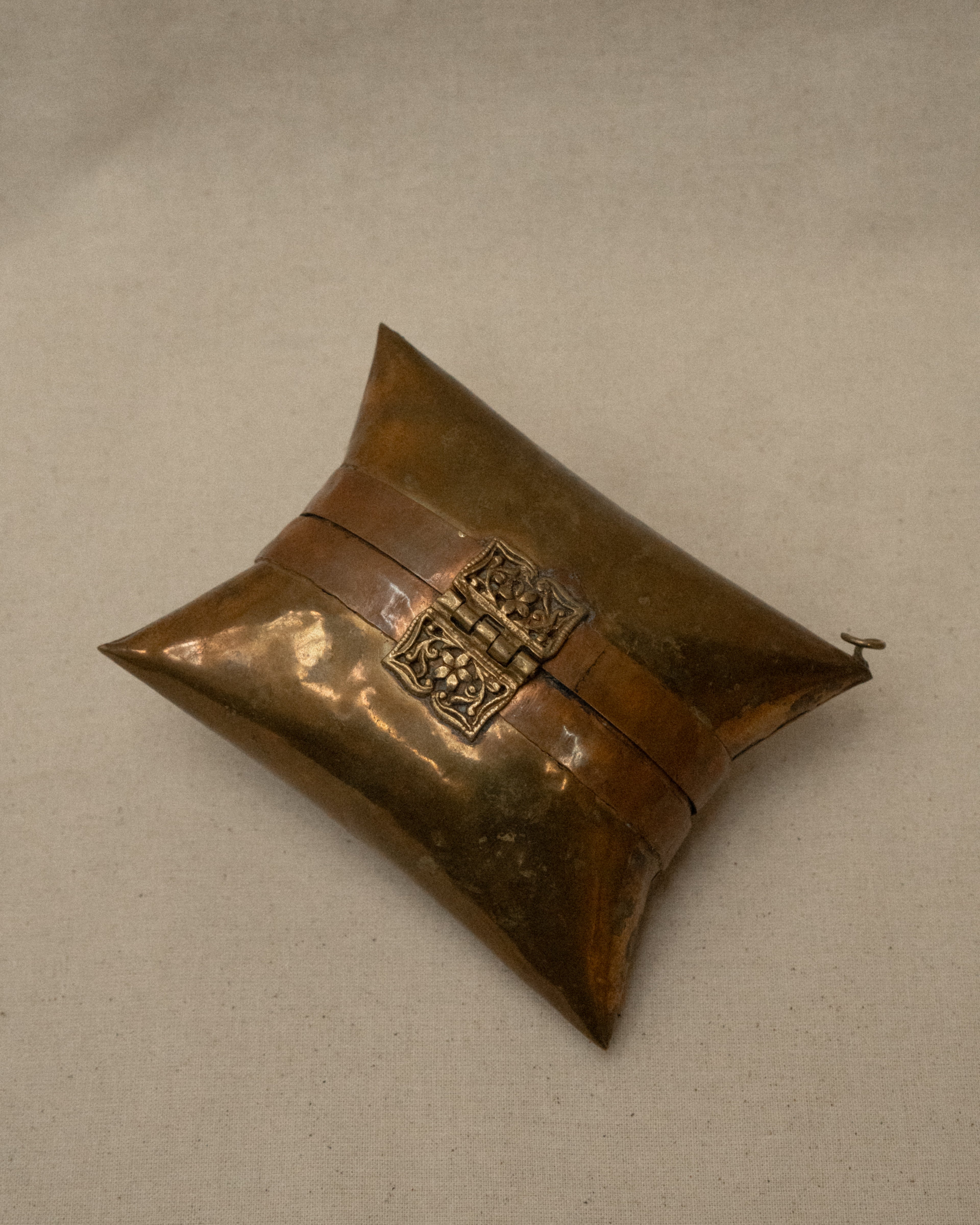Pillow bag made of brass and copper, lined with original velvet