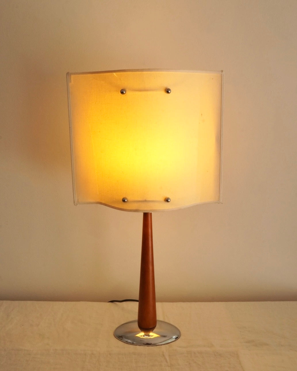 Cream fabric mcm lamp with wooden and metal base