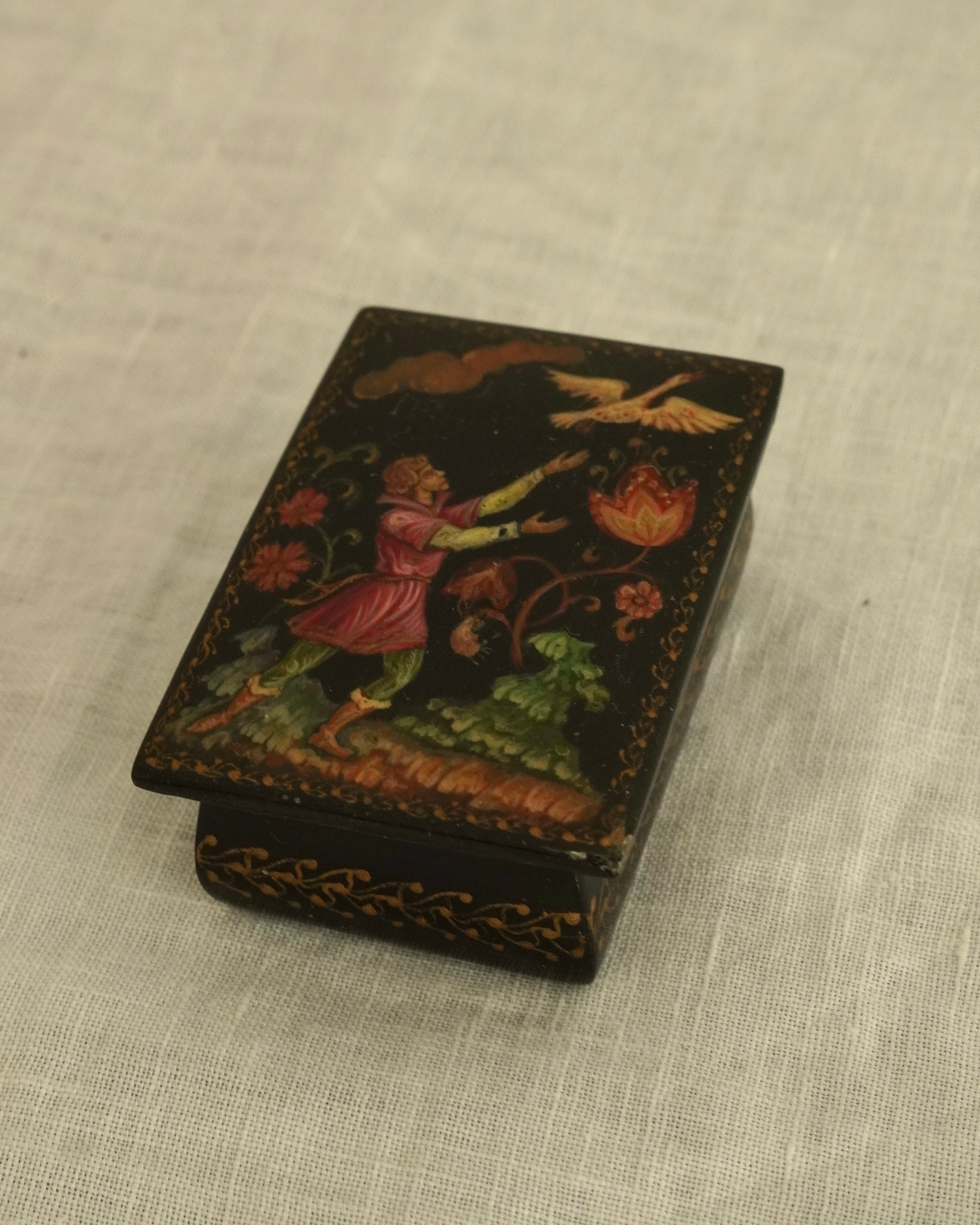 Russian handpainted laquer box